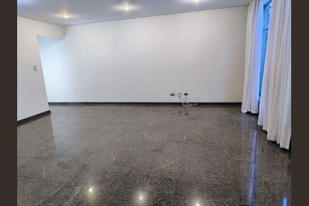 Casa à venda com 4 quartos, 160m² em Planalto Paulista, São Paulo