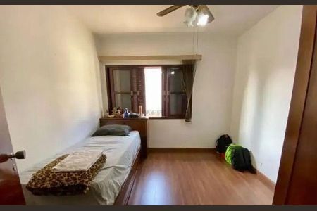 Casa à venda com 5 quartos, 345m² em Jardim da Gloria, São Paulo