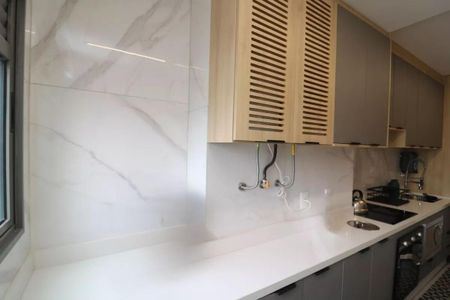 Apartamento à venda com 67m², 2 quartos e 1 vaga