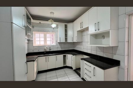 Casa à venda com 157m², 3 quartos e 3 vagas