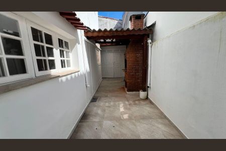 Casa à venda com 157m², 3 quartos e 3 vagas