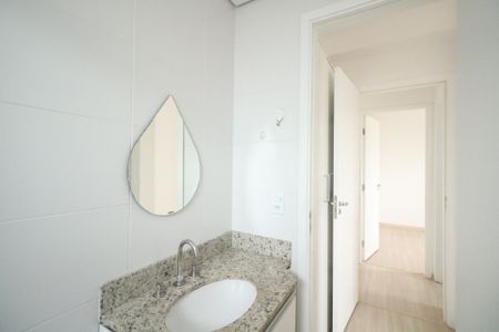 Apartamento para alugar com 65m², 2 quartos e 1 vaga Apartamento para alugar com 65m², 2 quartos e 1 vagaBanheiro da Suíte
