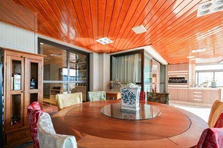 Apartamento à venda com 375m², 4 quartos e 5 vagas