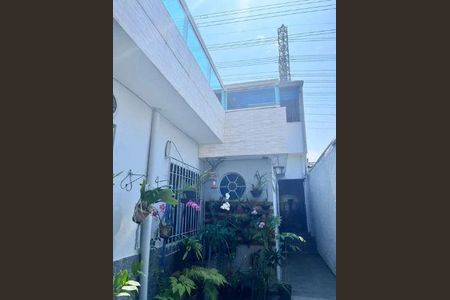 Casa à venda com 4 quartos, 169m² em Mauá, São Caetano do Sul
