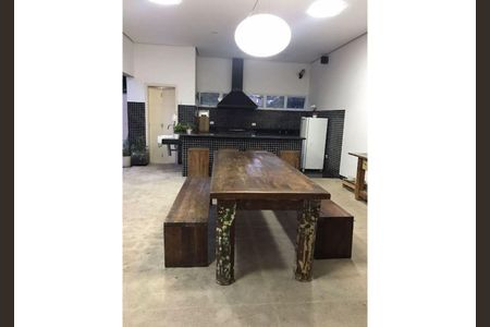 Casa à venda com 701m², 4 quartos e 6 vagas