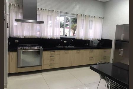 Casa à venda com 4 quartos, 701m² em Parque dos Passaros, São Bernardo do Campo