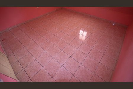 Casa para alugar com 70m², 2 quartos e sem vaga Casa para alugar com 70m², 2 quartos e sem vagaQuarto