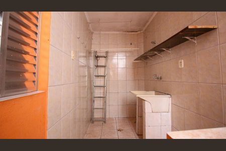 Casa para alugar com 70m², 2 quartos e sem vaga Casa para alugar com 70m², 2 quartos e sem vagaÁrea de serviço