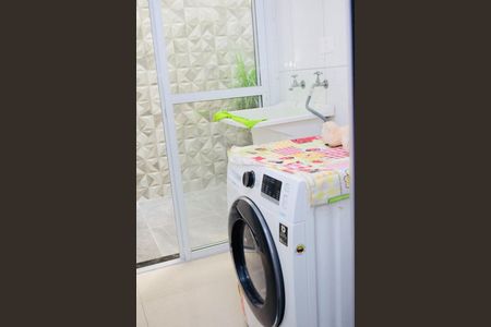Casa à venda com 2 quartos, 120m² em Vila Humaita, Santo André