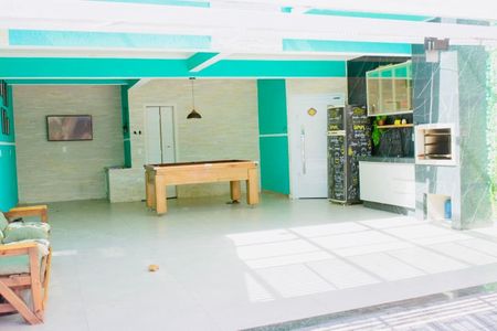Casa à venda com 120m², 2 quartos e 4 vagas