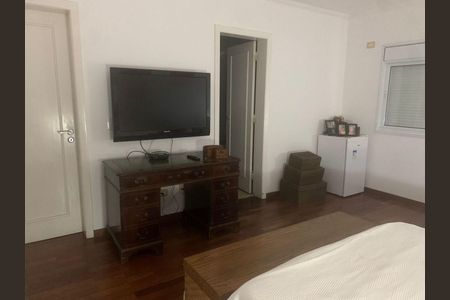 Casa à venda com 4 quartos, 600m² em Morada dos Pinheiros (Aldeia da Serra), Barueri