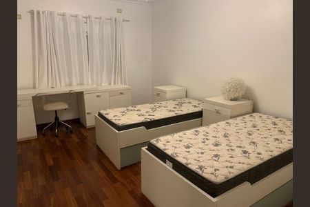 Casa à venda com 600m², 4 quartos e 6 vagas