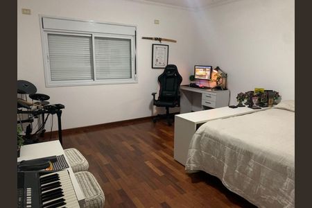 Casa à venda com 4 quartos, 600m² em Morada dos Pinheiros (Aldeia da Serra), Barueri