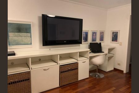 Casa à venda com 600m², 4 quartos e 6 vagas