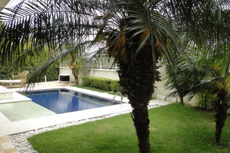 Casa à venda com 600m², 4 quartos e 6 vagas