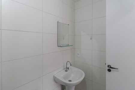 Apartamento para alugar com 39m², 2 quartos e sem vaga Apartamento para alugar com 39m², 2 quartos e sem vagaBanheiro