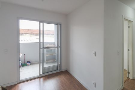 Apartamento para alugar com 39m², 2 quartos e sem vaga Apartamento para alugar com 39m², 2 quartos e sem vagaSala/Cozinha