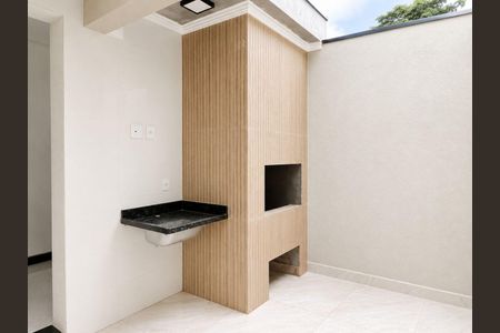 Casa à venda com 110m², 3 quartos e 2 vagas
