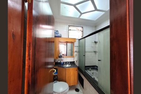 Casa à venda com 3 quartos, 230m² em Nova Petrópolis, São Bernardo do Campo