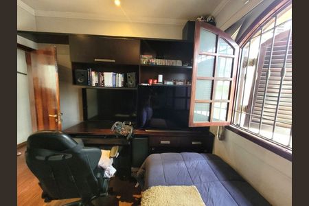 Casa à venda com 3 quartos, 230m² em Nova Petrópolis, São Bernardo do Campo