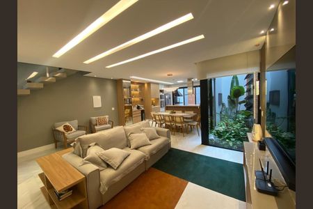 Casa à venda com 3 quartos, 163m² em Mooca, São Paulo