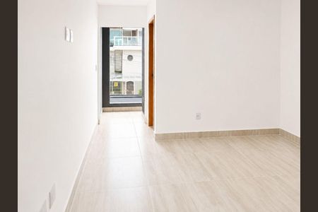 Casa à venda com 3 quartos, 110m² em Vila Feliz, São Paulo