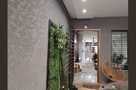 Casa à venda com 4 quartos, 140m² em Vila Santa Isabel, São Paulo