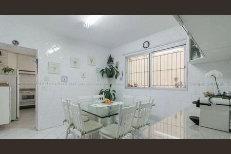Casa à venda com 3 quartos, 220m² em Planalto Paulista, São Paulo