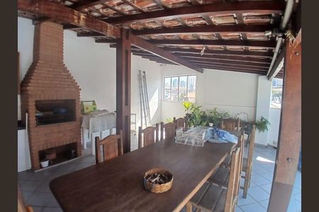 Casa à venda com 3 quartos, 220m² em Cerâmica, São Caetano do Sul