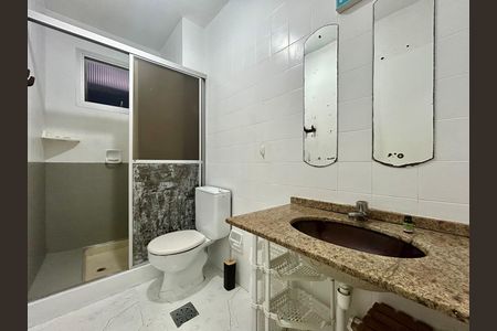 Banheiro de apartamento para alugar com 1 quarto, 45m² em Agronômica, Florianópolis