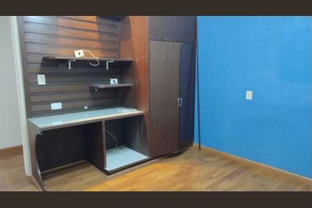 Casa à venda com 230m², 3 quartos e 4 vagas