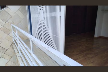 Casa à venda com 230m², 3 quartos e 4 vagas