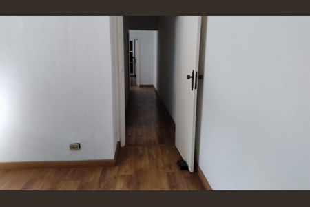 Casa à venda com 230m², 3 quartos e 4 vagas