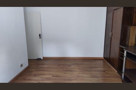 Casa à venda com 230m², 3 quartos e 4 vagas