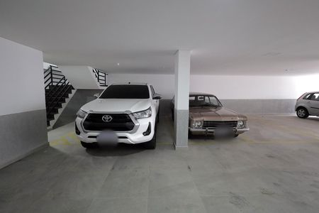 Apartamento para alugar com 108m², 2 quartos e 1 vaga Apartamento para alugar com 108m², 2 quartos e 1 vagaGaragem