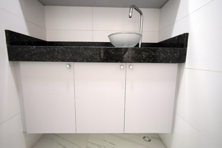 Apartamento para alugar com 108m², 2 quartos e 1 vaga Apartamento para alugar com 108m², 2 quartos e 1 vagaBanheiro Cobertura