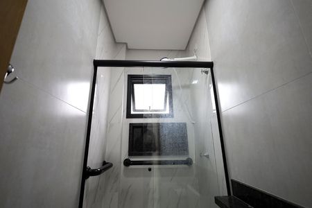 Apartamento para alugar com 108m², 2 quartos e 1 vaga Apartamento para alugar com 108m², 2 quartos e 1 vagaBanheiro 1