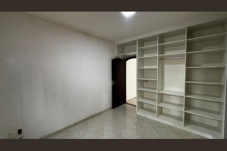 Casa para alugar com 160m², 3 quartos e 1 vaga Casa para alugar com 160m², 3 quartos e 1 vagaSuite