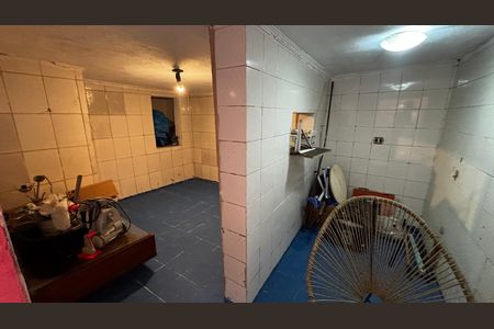 Casa para alugar com 160m², 3 quartos e 1 vaga Casa para alugar com 160m², 3 quartos e 1 vagaPorão