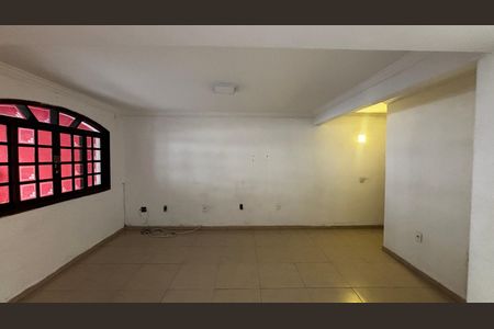 Casa para alugar com 160m², 3 quartos e 1 vaga Casa para alugar com 160m², 3 quartos e 1 vagaSala - Sala de Jantar