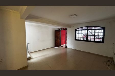 Casa para alugar com 160m², 3 quartos e 1 vaga Casa para alugar com 160m², 3 quartos e 1 vagaSala - Sala de Jantar