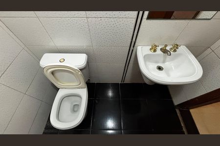 Casa para alugar com 160m², 3 quartos e 1 vaga Casa para alugar com 160m², 3 quartos e 1 vagaLavabo