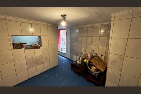 Casa para alugar com 160m², 3 quartos e 1 vaga Casa para alugar com 160m², 3 quartos e 1 vagaPorão