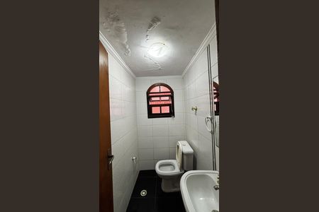 Casa para alugar com 160m², 3 quartos e 1 vaga Casa para alugar com 160m², 3 quartos e 1 vagaLavabo