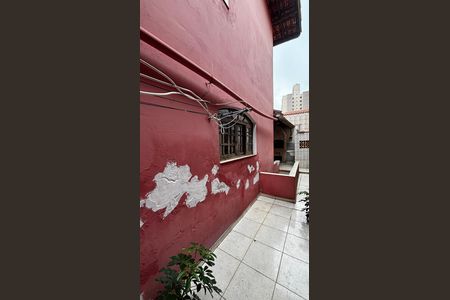 Casa para alugar com 160m², 3 quartos e 1 vaga Casa para alugar com 160m², 3 quartos e 1 vagaQuintal