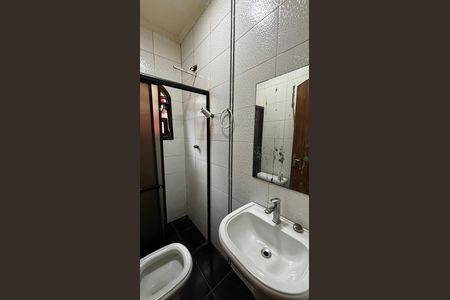 Casa para alugar com 160m², 3 quartos e 1 vaga Casa para alugar com 160m², 3 quartos e 1 vagaBanheiro
