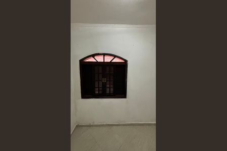 Casa para alugar com 160m², 3 quartos e 1 vaga Casa para alugar com 160m², 3 quartos e 1 vagaQuarto 1