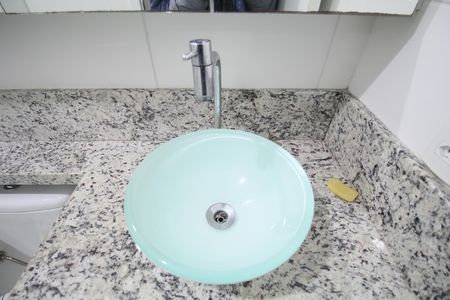 Apartamento para alugar com 34m², 2 quartos e sem vagaBanheiro