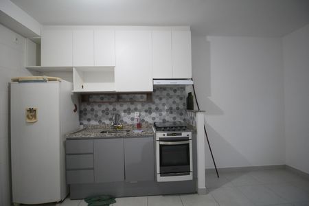 Sala de apartamento para alugar com 2 quartos, 34m² em Parque Munhoz, São Paulo