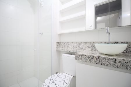 Apartamento para alugar com 34m², 2 quartos e sem vagaBanheiro